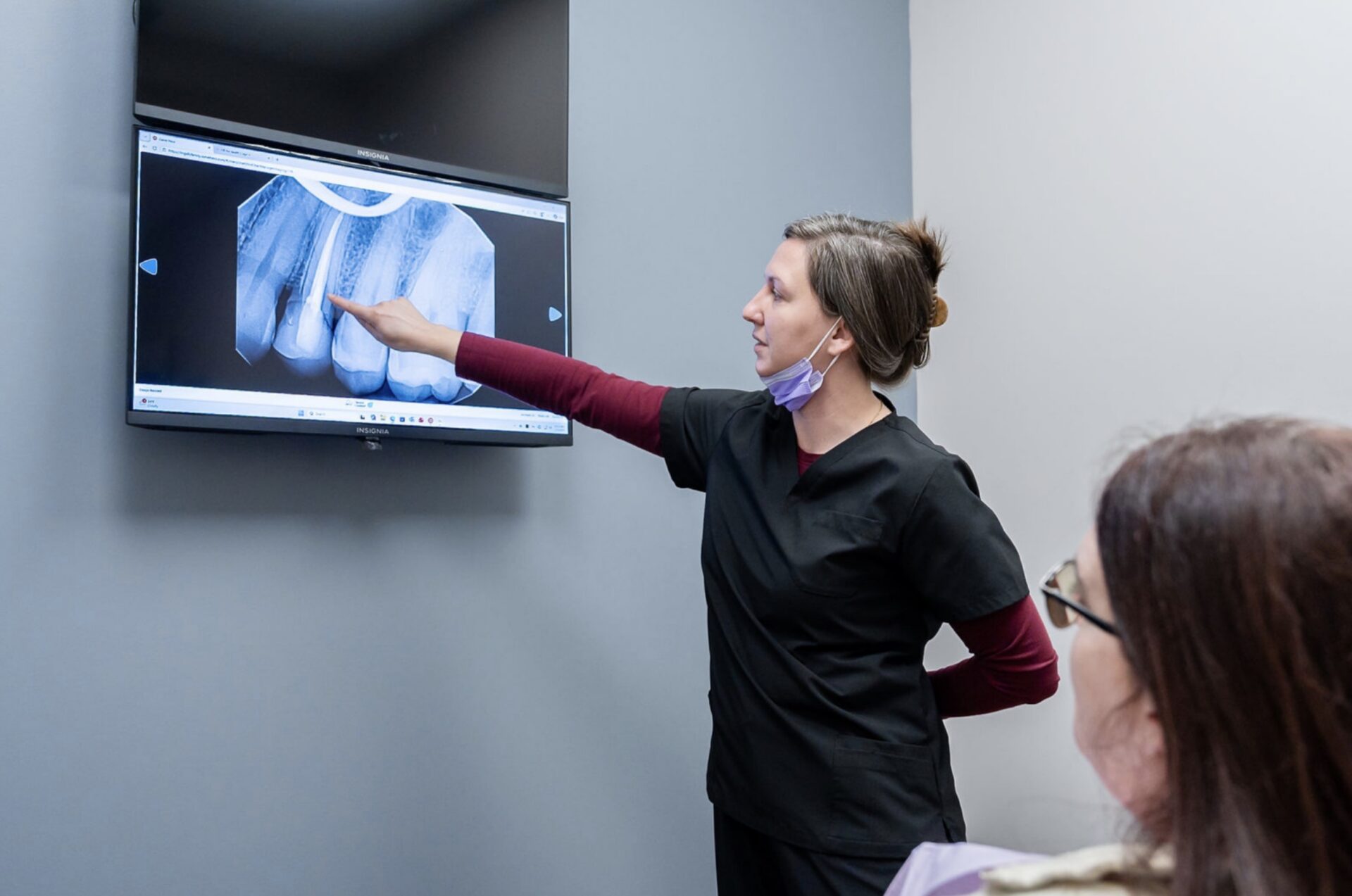 Dentist 46064